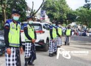 Cermin Toleransi, Pecalang Umat Hindu di Konawe Ikut Jaga Salat Id di Masjid