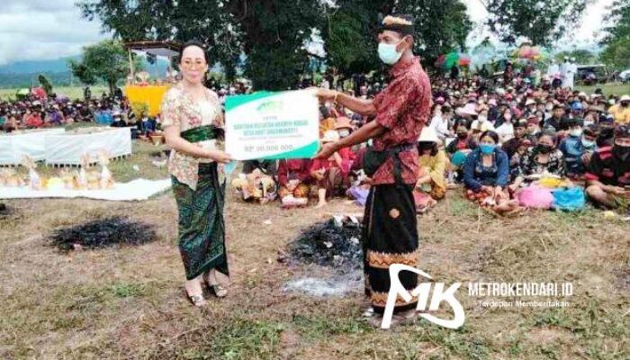 ASR Bantu Rp50 Juta Upacara Ngaben Massal Warga Bali di Konawe