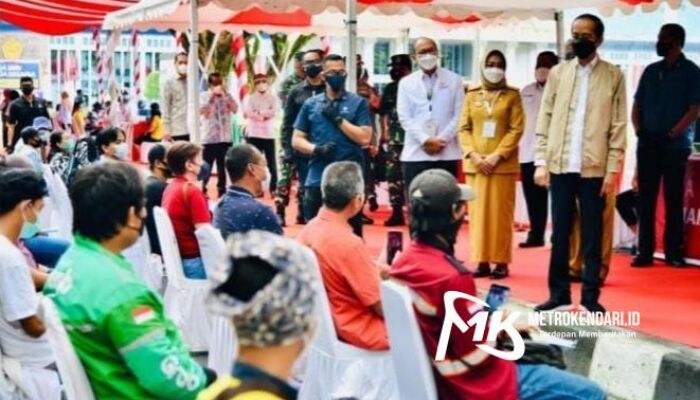 Dukung Program Vaksin Nasional, Ratusan Driver Grab Ikut Vaksinasi di Sultra