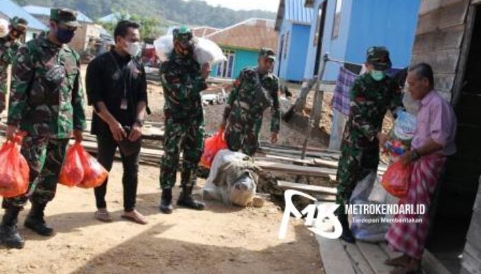 PT Geo Gea Mineralindo Gandeng Kodim 1417 Kendari Salurkan Bantuan Untuk Suku Bajo