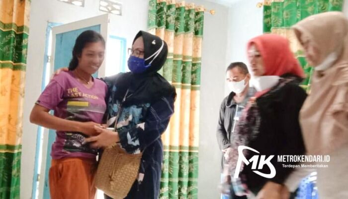 TP PKK Butur Beri Santunan Keluarga Nelayan Korban Tenggelam di Laut