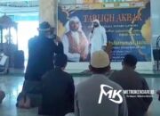 Hadiri Tabligh Akbar, Syekh Muhammad Jaber Disambut Ratusan Jemaah di Masjid Al Alam