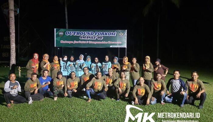 FORKOM Alumni Smansa Kendari Angkatan 90 Gelar Outbound Bela Negara di Batalion 725 Woroagi