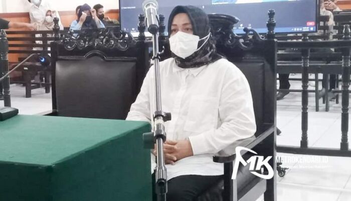 Andi Merya Nur Jalani Sidang Perdana di PN Tipikor Kendari