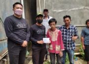 Aksi Peduli Relawan ASR Beri Santunan Warga Kendari yang Tinggal di Gubuk