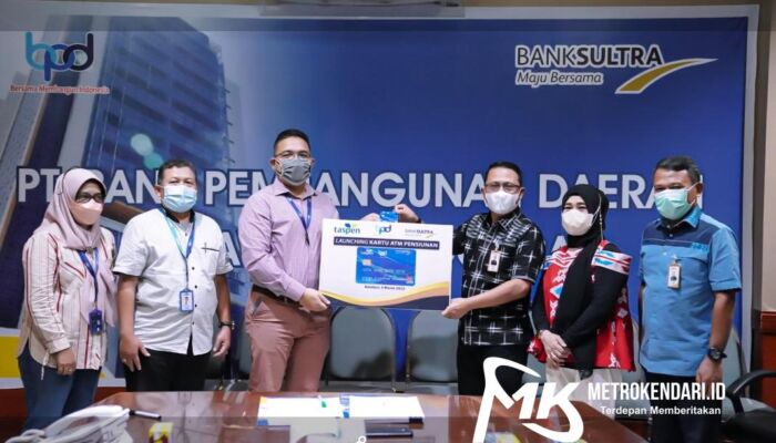 Gandeng Taspen, Bank Sultra Hadirkan Kartu ATM Bagi Pensiunan