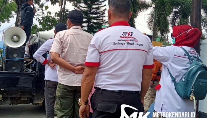 Wali Kota Kendari Didesak Copot Dirut PDAM