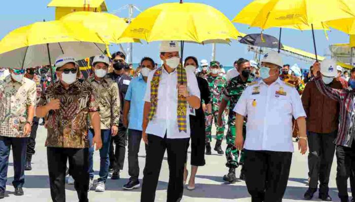 Diresmikan Menteri, Dermaga Pabrik Gula Haji Isam di Bombana Siap Beroperasi