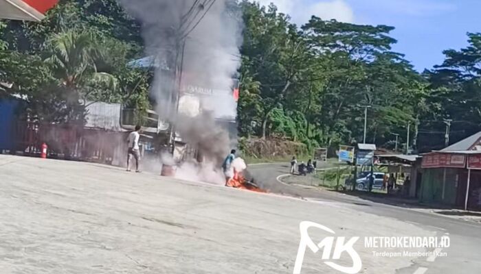 Sepeda Motor Thunder Ludes Terbakar Usai Isi BBM di SPBU Rate-rate Koltim