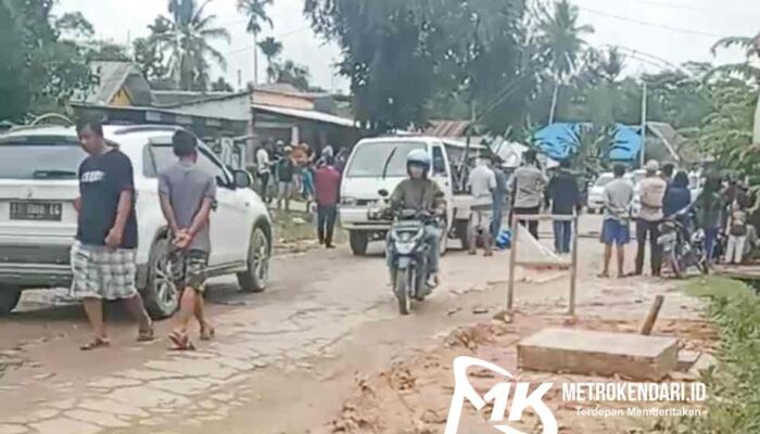 Protes Jalan Rusak, Warga Kembali Blokade Jalan Poros Landono Konsel