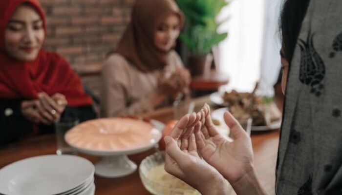 Bolehkah Puasa Arafah saat Ada yang Sudah Rayakan Idul Adha?