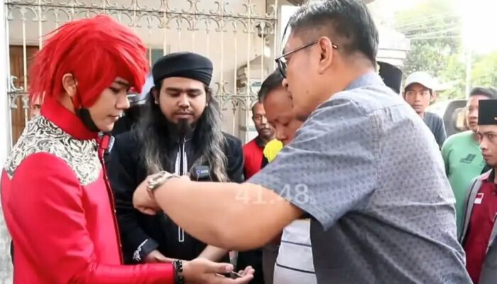 Heboh, Kabar Terbaru Perseteruan Gus Samsudin vs Pesulap Merah