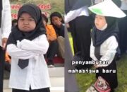 Sosok Rina, Mahasiswi UHO Unik dan Mungil yang Viral di TikTok