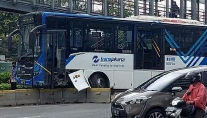 Bus Trans Jakarta Tabrak Pejalan Kaki Lansia Hingga Tewas