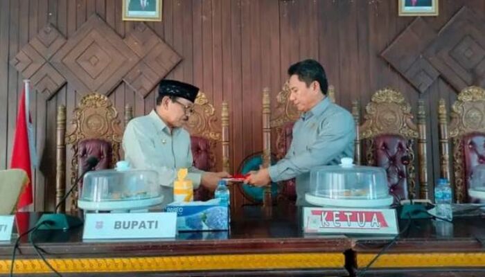 Sah! DPRD Buton Utara Sepakati 7 Raperda Menjadi Perda