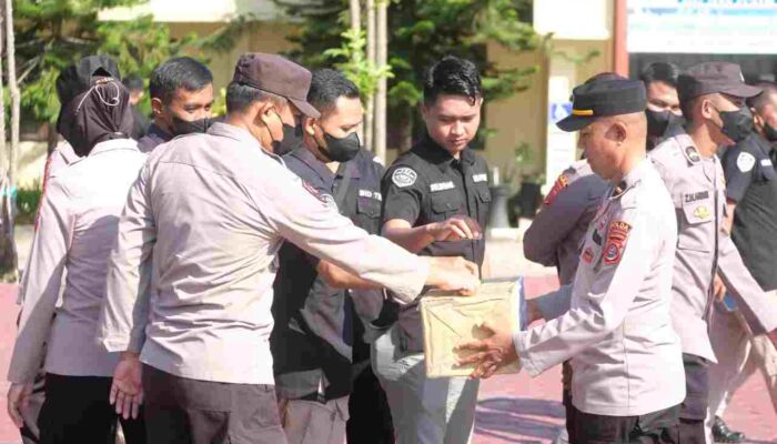 Personel Polda Sultra Patungan Kumpulkan Dana Bantu Korban Gempa Cianjur