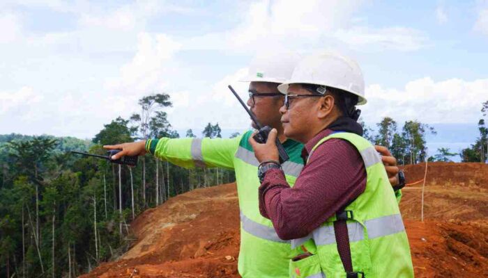 Industri Nikel Indonesia: Garda Depan Pertahanan Resesi Global