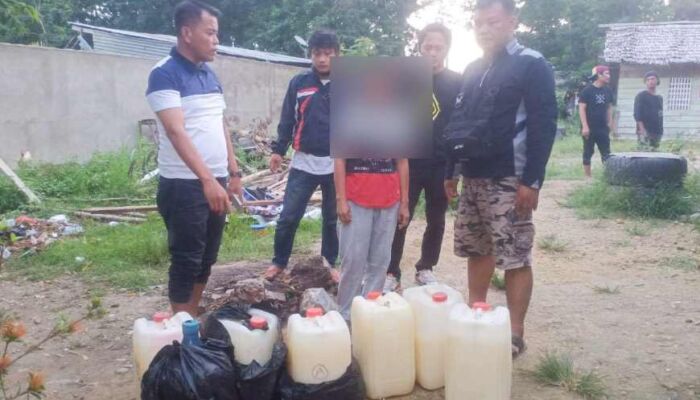 Razia Miras di Kendari, Polisi Sita  Ratusan Liter Arak dan Pongasi