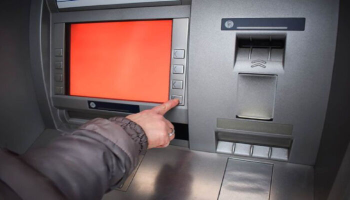 4 Pelaku Pencurian dengan Modus Ganjal ATM di Tangerang Akhirnya Ditangkap