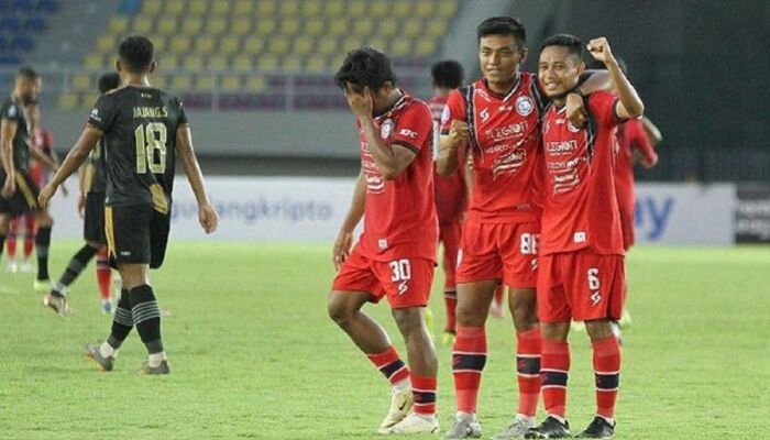 Arema FC Berhasil Tekuk Dewa United dengan Skor 2-0 Tanpa Balas Pada Lanjutan Liga 1