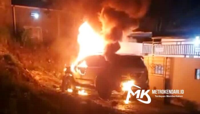 Tragis! Mobil Milik Aktivis Lingkungan di Kendari Ludes Dibakar OTK