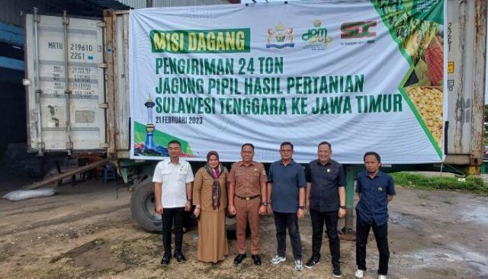 Perusahaan Mitra Kadin Sultra Kirim 24 Ton Jagung Pipil ke Jawa Timur