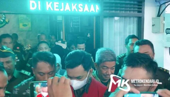 Mantan Wali Kota Kendari Disebut-sebut Dalam Dugaan Kasus Suap Izin Alfamidi