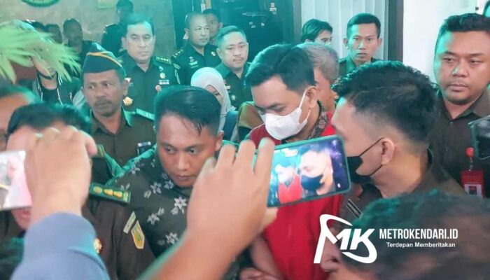 BREAKING NEWS: Kejati Sultra Tetapkan Sekda Kota Kendari Jadi Tersangka Kasus Suap