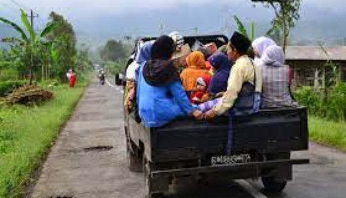 Nahas, Nenek 83 Tahun Tewas Usai Jatuh Dari Mobil Pick Up di Koltim