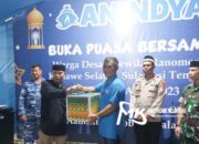 PT Anindya Wiraputra Konsult Bagikan Ratusan Parcel Lebaran Untuk Warga