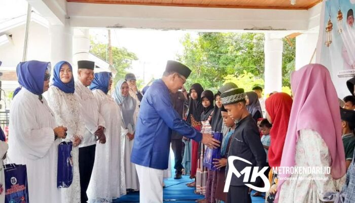 Pemda Butur Bersama Organisasi Wanita Santuni 220 Anak Yatim