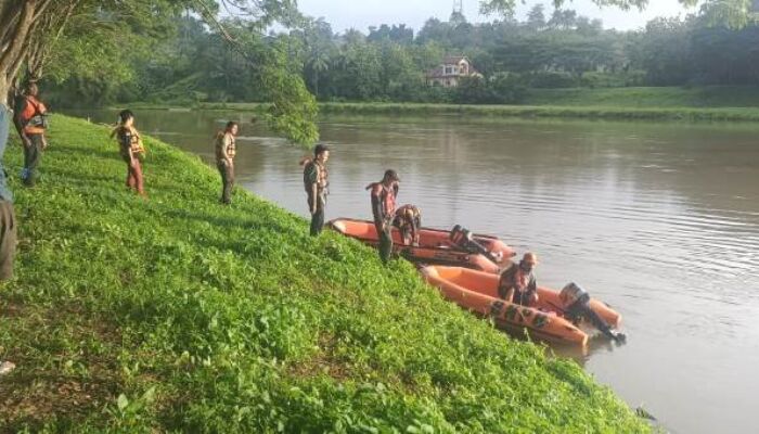 Warga Konawe yang Tenggelam di Sungai Ameroro Belum Ditemukan