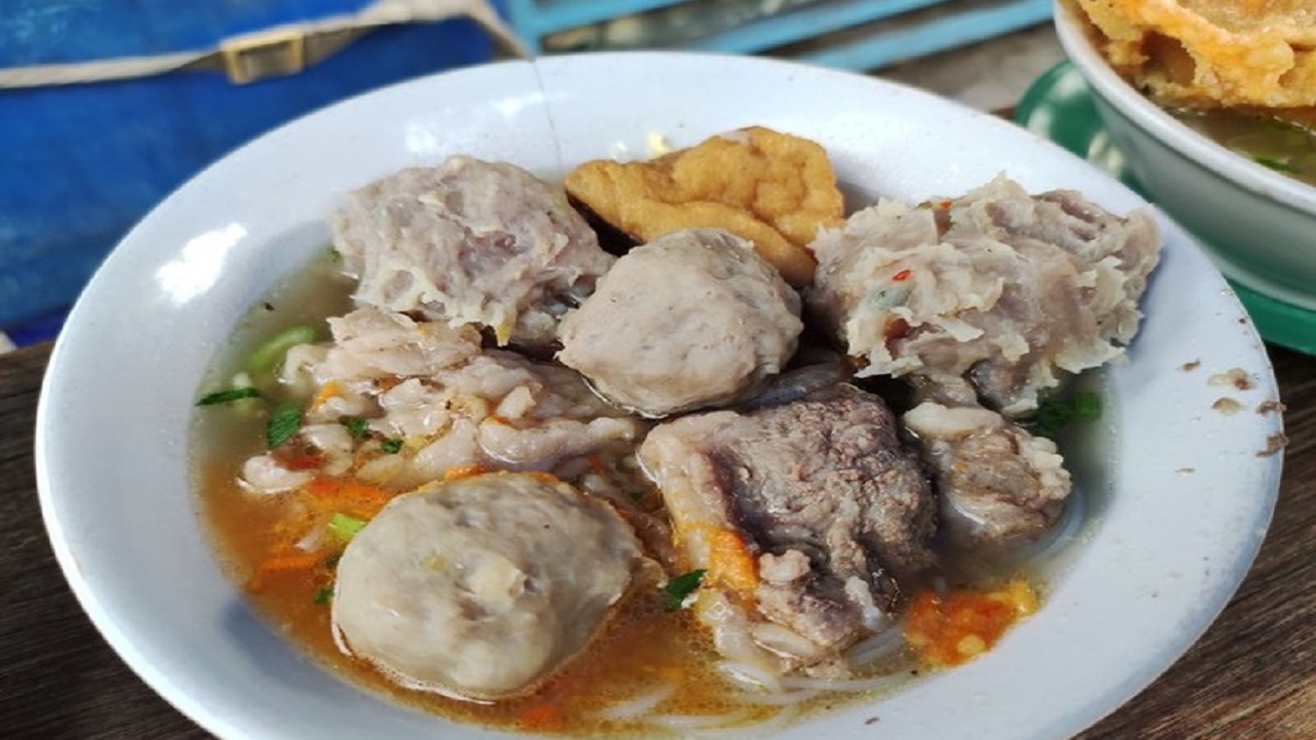 Makan Bakso