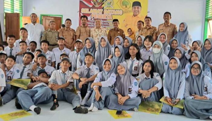 AJP Bekali Pengetahuan Siswa 2 SMAN di Kendari Tentang Ideologi Pancasila