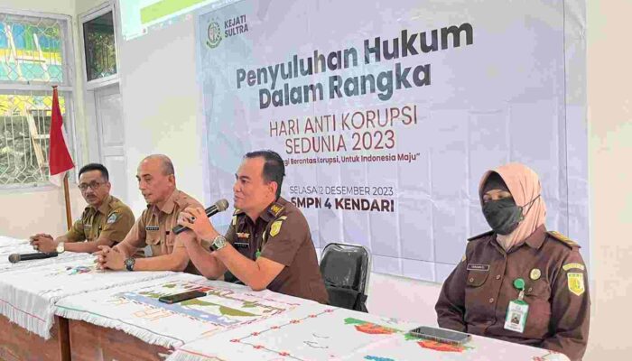 Peringati Harkordia, Kejati Sultra Edukasi Siswa SMP di Kendari  Soal Bahaya Korupsi