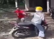 Viral! Seorang Pria di Langkat Ngamuk dan Acungkan Parang ke Wanita Penagih Utang