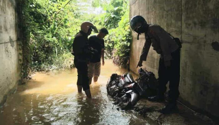 Motor Diduga Curian Ditemukan Warga di Bawah Kolong Jembatan di Konda Konawe Selatan