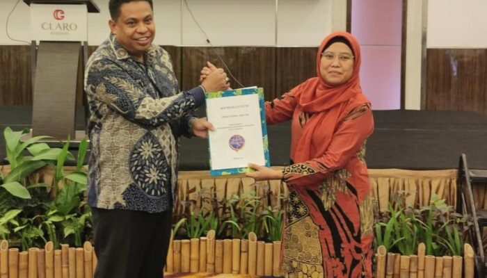 Kepala KSOP Kelas II Kendari yang Baru Gelar Silaturahmi Dengan Mitra Pelabuhan