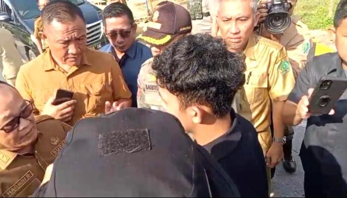 Pj Bupati Konawe Disorot, Dinilai Tidak Humanis Saat Temui Pengunjuk Rasa di Morosi