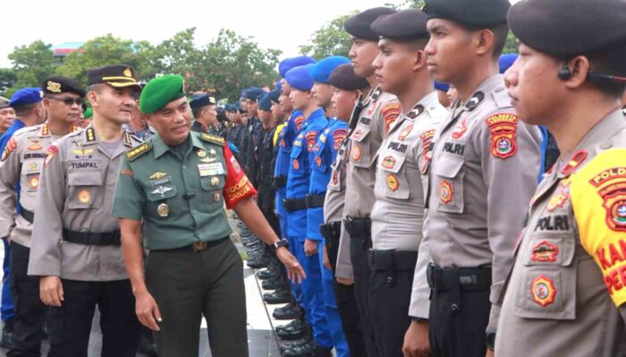 Ratusan Personel Polresta Kendari Dikerahkan Amankan Kedatangan Wapres RI