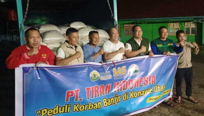 PT Tiran Indonesia Bantu 10 Ton Beras  Untuk Korban Banjir di Konawe Utara