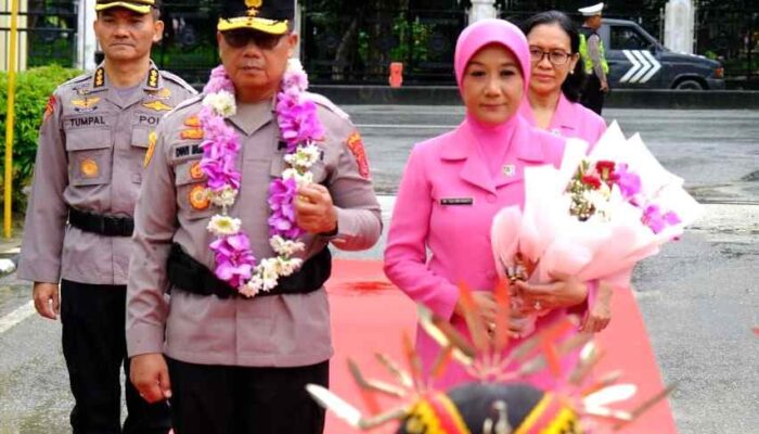 Sertijab Kapolda Sultra Disambut Dengan Upacara Welcome Parade