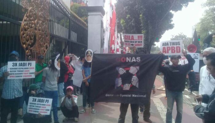 Demo di Kemendagri, Minta PJ Wali Kota Kendari Diganti