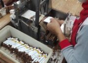 Gawat! Pabrik Rokok di Indonesia Terancam Tutup, Kok Bisa?