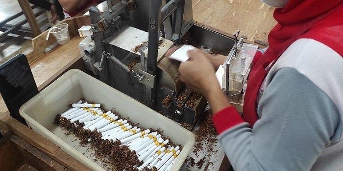 Pabrik Rokok di Indonesia