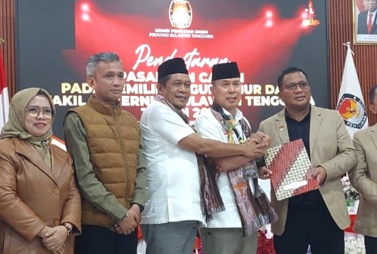 ASR-Hugua Resmi Terdaftar di KPU, Siap Maju Bawa Perubahan di Sultra