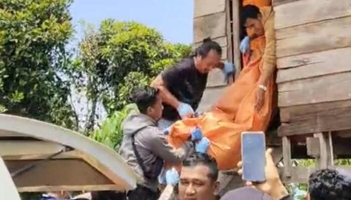 Tragis! Pasutri di Kolaka Ditemukan Tewas Dalam Rumahnya, Diduga Dibunuh