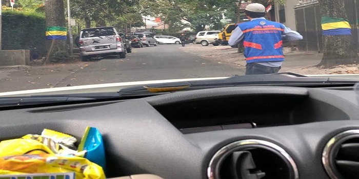 Getok Tarif Parkir Rp 150 Ribu, Juru Parkir Ini Langsung Dipecat