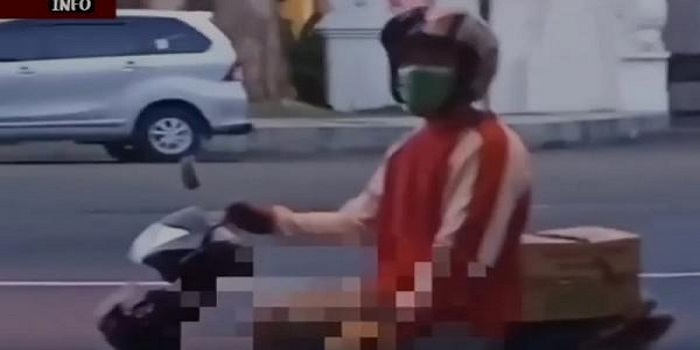 Viral! Seorang Pemotor di Serang Nekat Pamer Kelamin dan Onani, Polisi Langsung Turun Tangan