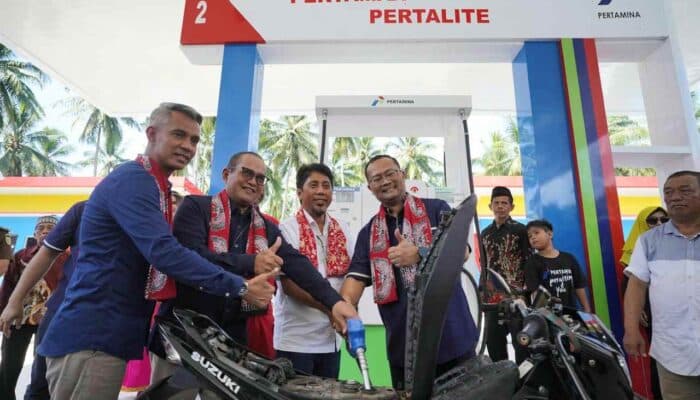 Upaya Pertamina Patra Niaga Penuhi Kebutuhan BBM ke Daerah Pelosok di Indonesia